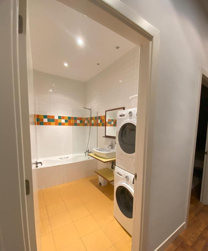 ビルバオBailen Vivienda Turistica Reformadaアパートメント エクステリア 写真
